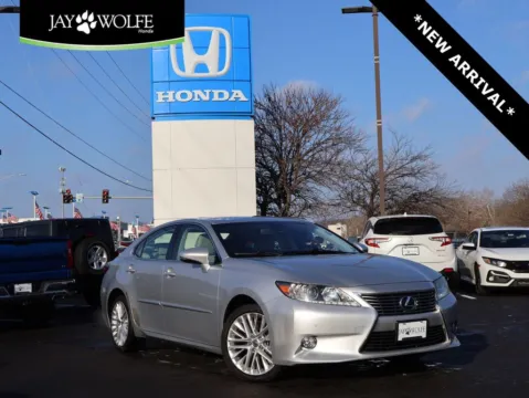 Silver 2013 Lexus ES 350 4dr Sdn for sale in Kansas City, MO