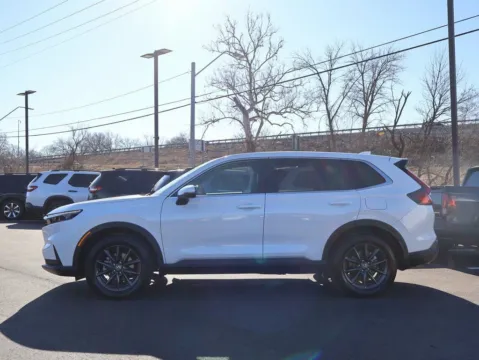 More photos of 2026 Honda CR-V EX-L at Jay Wolfe Honda, MO