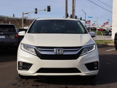 Photos of 2018 Honda Odyssey EX-L for sale in Kansas City, MO at Jay Wolfe Honda