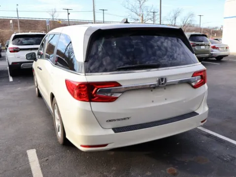 More photos of 2018 Honda Odyssey EX-L at Jay Wolfe Honda, MO