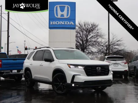 White 2025 Honda Pilot Black Edition for sale in Kansas City, MO