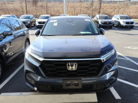 Photos of 2025 Honda CR-V EX-L for sale in Kansas City, MO at Jay Wolfe Honda