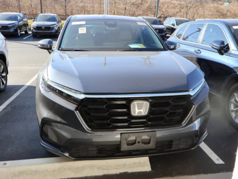 Photos of 2025 Honda CR-V EX for sale in Kansas City, MO at Jay Wolfe Honda
