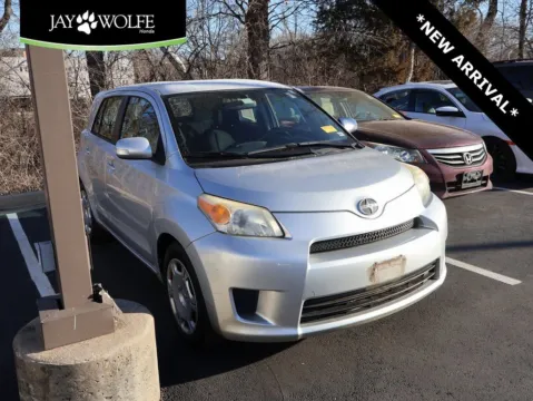 Silver 2008 Scion xD for sale in Kansas City, MO