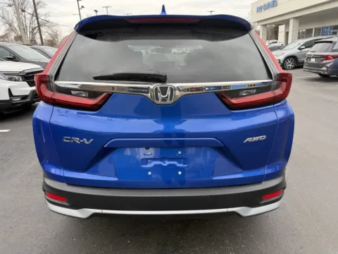 More photos of 2022 Honda CR-V EX-L at Jay Wolfe Honda, MO