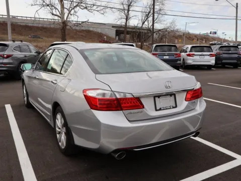 More photos of 2013 Honda Accord Sdn EX-L at Jay Wolfe Honda, MO