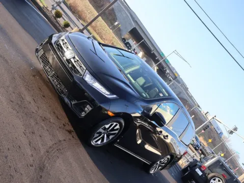 Another view of 2026 Honda Odyssey EX-L for sale in Kansas City, MO at Jay Wolfe Honda