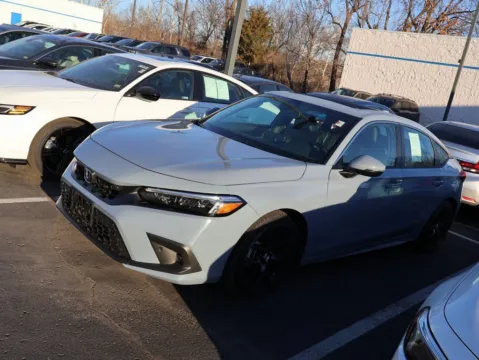 More photos of 2024 Honda Civic Hatchback Sport Touring at Jay Wolfe Honda, MO