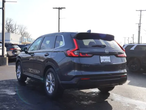 More photos of 2023 Honda CR-V EX-L at Jay Wolfe Honda, MO