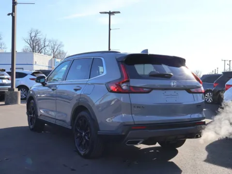 More photos of 2025 Honda CR-V Hybrid Sport-L at Jay Wolfe Honda, MO