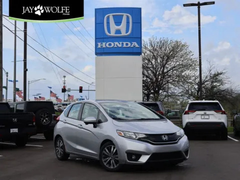 White 2015 Honda Fit EX for sale in Kansas City, MO
