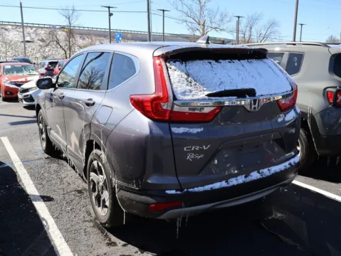 More photos of 2017 Honda CR-V EX at Jay Wolfe Honda, MO