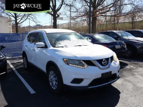 White 2015 Nissan Rogue S for sale in Kansas City, MO