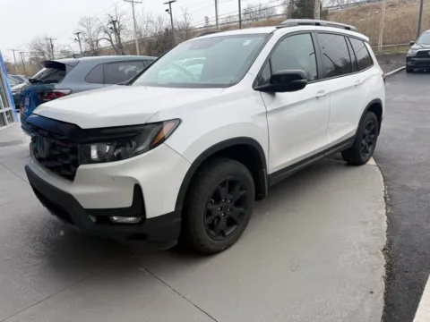 Another view of 2024 Honda Passport TrailSport for sale in Kansas City, MO at Jay Wolfe Honda