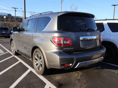 More photos of 2017 Nissan Armada SL at Jay Wolfe Honda, MO