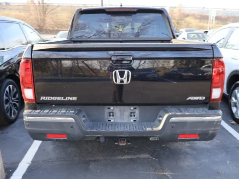 More photos of 2020 Honda Ridgeline RTL-E at Jay Wolfe Honda, MO