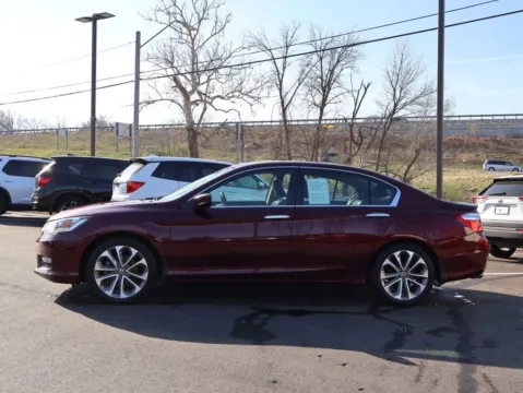 More photos of 2013 Honda Accord Sdn Sport at Jay Wolfe Honda, MO