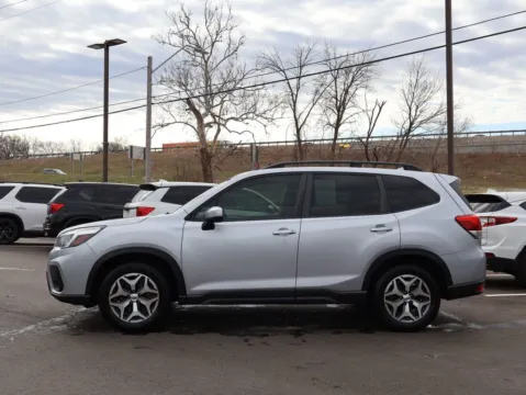More photos of 2020 Subaru Forester Premium at Jay Wolfe Honda, MO
