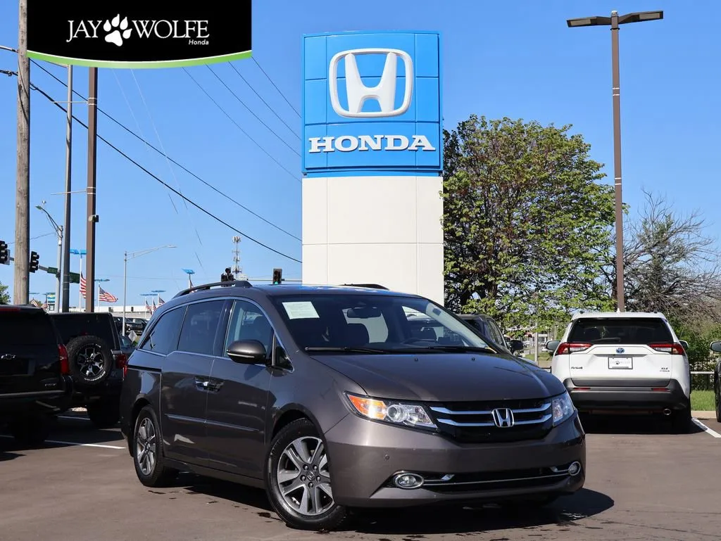 2016 Honda Odyssey Touring Elite for sale in Kansas City, MO