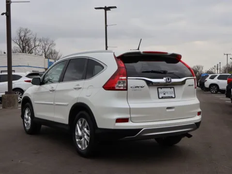 More photos of 2015 Honda CR-V EX-L at Jay Wolfe Honda, MO