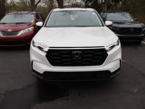 Photos of 2023 Honda CR-V EX-L for sale in Kansas City, MO at Jay Wolfe Honda