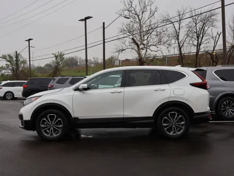 More photos of 2021 Honda CR-V EX-L at Jay Wolfe Honda, MO