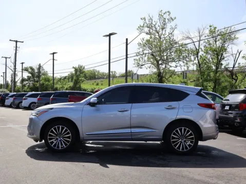 More photos of 2025 Acura RDX w/Advance Package at Jay Wolfe Honda, MO