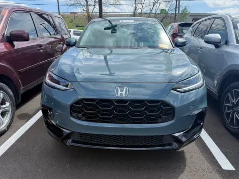 Photos of 2024 Honda HR-V EX-L for sale in Kansas City, MO at Jay Wolfe Honda