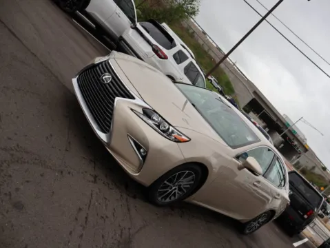 Another view of 2017 Lexus ES 350 for sale in Kansas City, MO at Jay Wolfe Honda