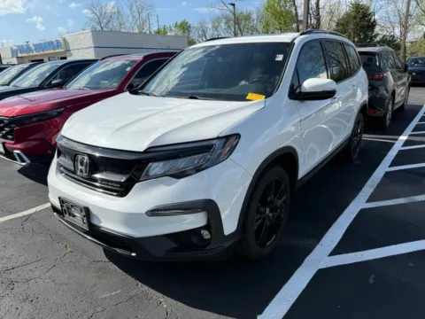 Another view of 2021 Honda Pilot Black Edition for sale in Kansas City, MO at Jay Wolfe Honda