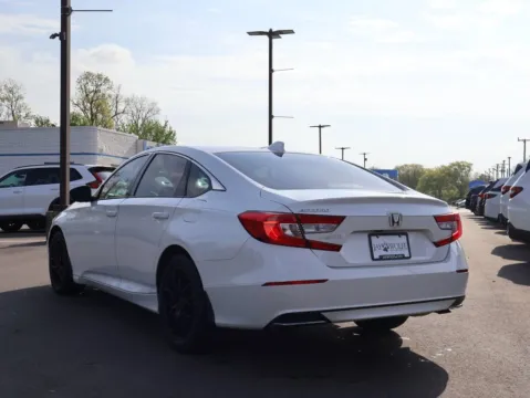 More photos of 2018 Honda Accord Sedan LX 1.5T at Jay Wolfe Honda, MO