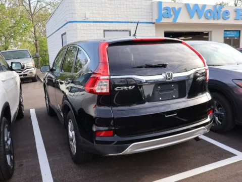 More photos of 2016 Honda CR-V EX at Jay Wolfe Honda, MO