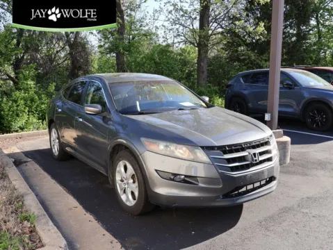 Gray 2010 Honda Accord Crosstour EX-L for sale in Kansas City, MO