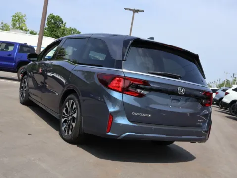 Another view of 2026 Honda Odyssey Elite for sale in Kansas City, MO at Jay Wolfe Honda