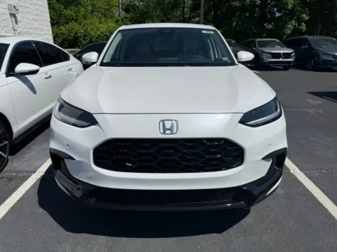 Photos of 2026 Honda HR-V EX-L for sale in Kansas City, MO at Jay Wolfe Honda