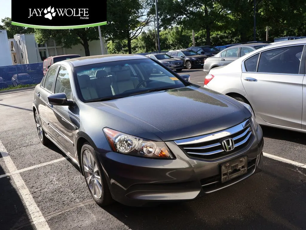 Gray 2012 Honda Accord Sdn EX-L for sale in Kansas City, MO