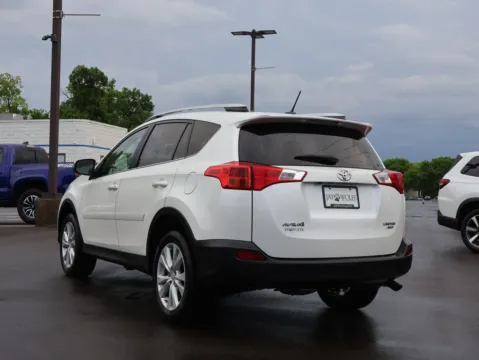 More photos of 2013 Toyota RAV4 Limited at Jay Wolfe Honda, MO