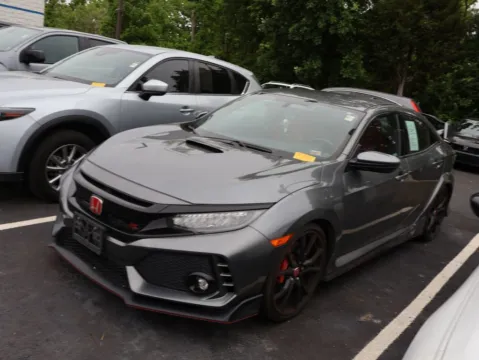More photos of 2019 Honda Civic Type R Touring at Jay Wolfe Honda, MO