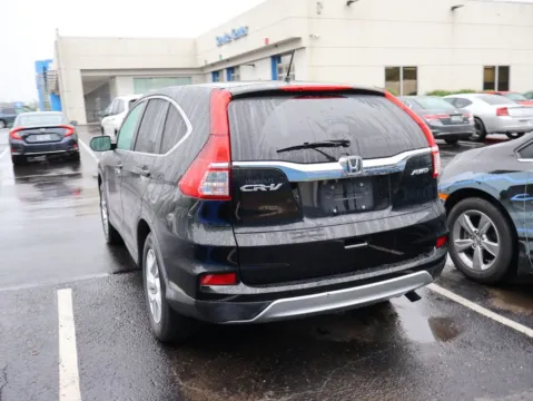 More photos of 2016 Honda CR-V EX at Jay Wolfe Honda, MO