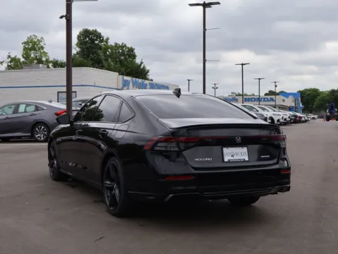 More photos of 2024 Honda Accord Hybrid Sport-L at Jay Wolfe Honda, MO