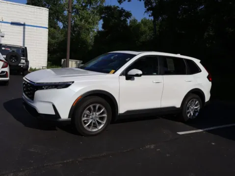 More photos of 2024 Honda CR-V EX-L at Jay Wolfe Honda, MO