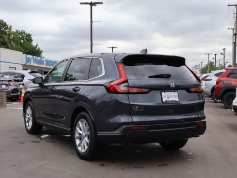 More photos of 2024 Honda CR-V EX at Jay Wolfe Honda, MO
