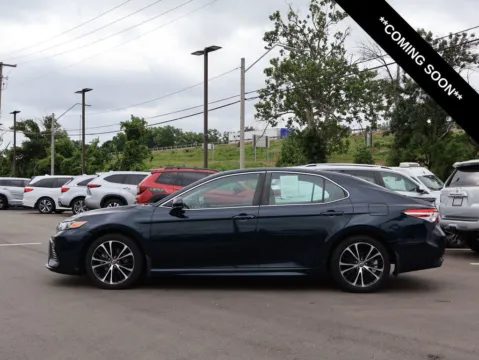 More photos of 2020 Toyota Camry SE at Jay Wolfe Honda, MO
