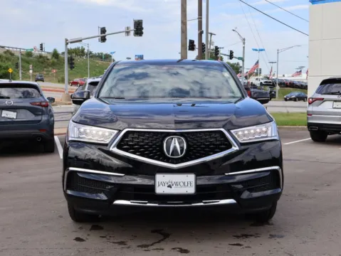 Photos of 2018 Acura MDX 3.5L for sale in Kansas City, MO at Jay Wolfe Honda