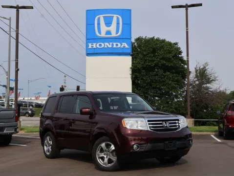 Red 2015 Honda Pilot EX-L for sale in Kansas City, MO