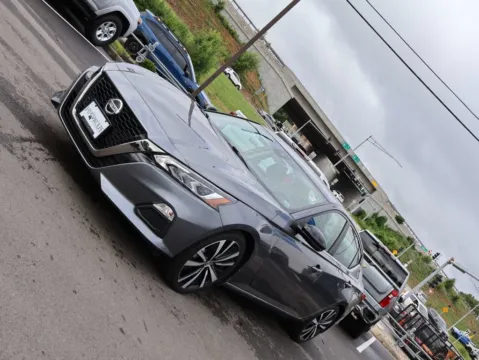 Another view of 2021 Nissan Altima 2.0 SR for sale in Kansas City, MO at Jay Wolfe Honda