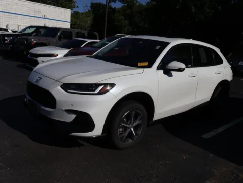 More photos of 2023 Honda HR-V EX-L at Jay Wolfe Honda, MO