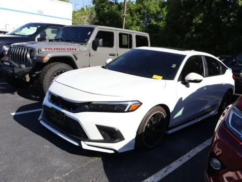 More photos of 2023 Honda Civic Hatchback Sport Touring at Jay Wolfe Honda, MO