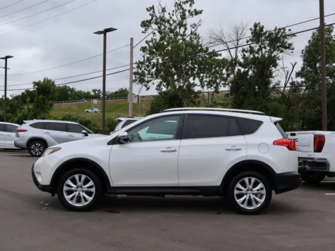 More photos of 2013 Toyota RAV4 Limited at Jay Wolfe Honda, MO