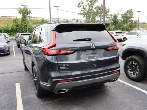 More photos of 2024 Honda CR-V Hybrid Sport at Jay Wolfe Honda, MO